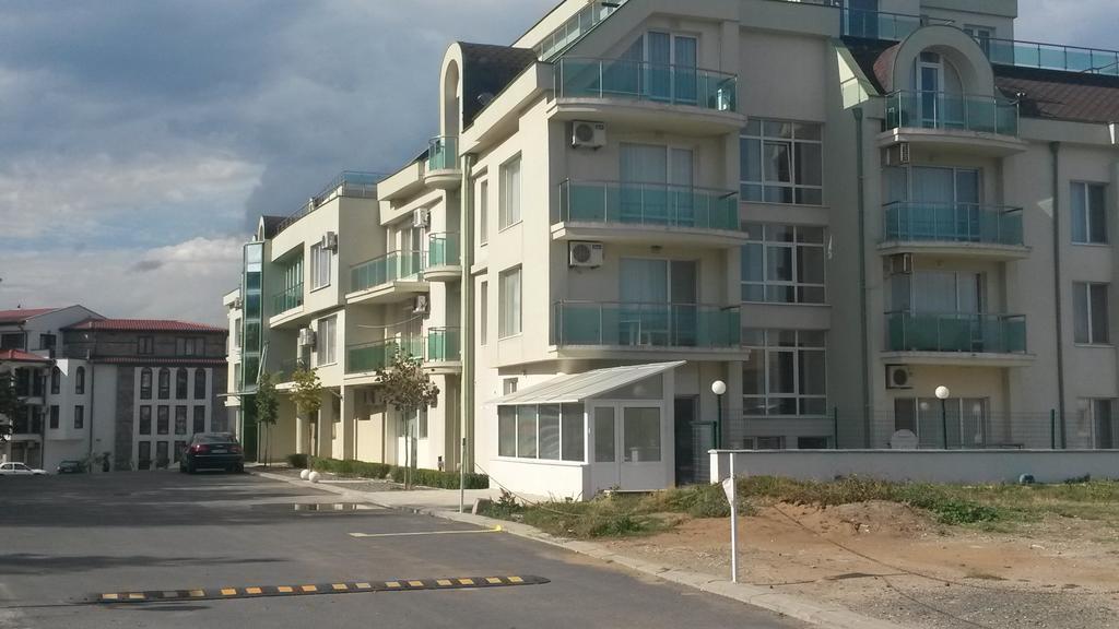 Alexander Lozenets Beach Complex Apartment المظهر الخارجي الصورة