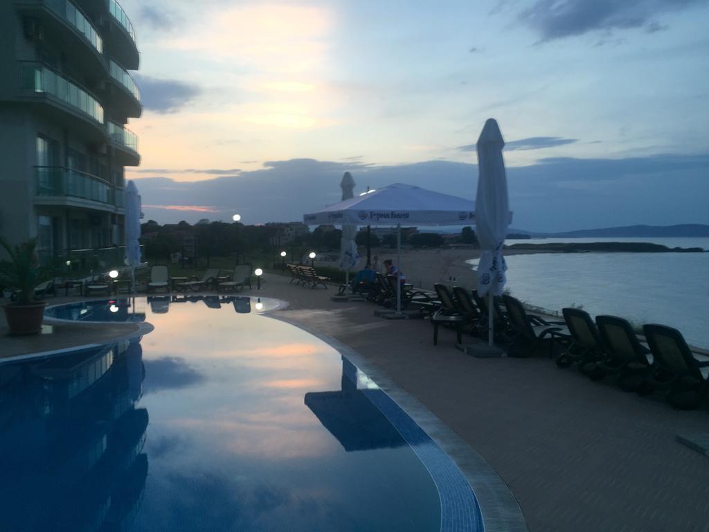 Alexander Lozenets Beach Complex Apartment المظهر الخارجي الصورة